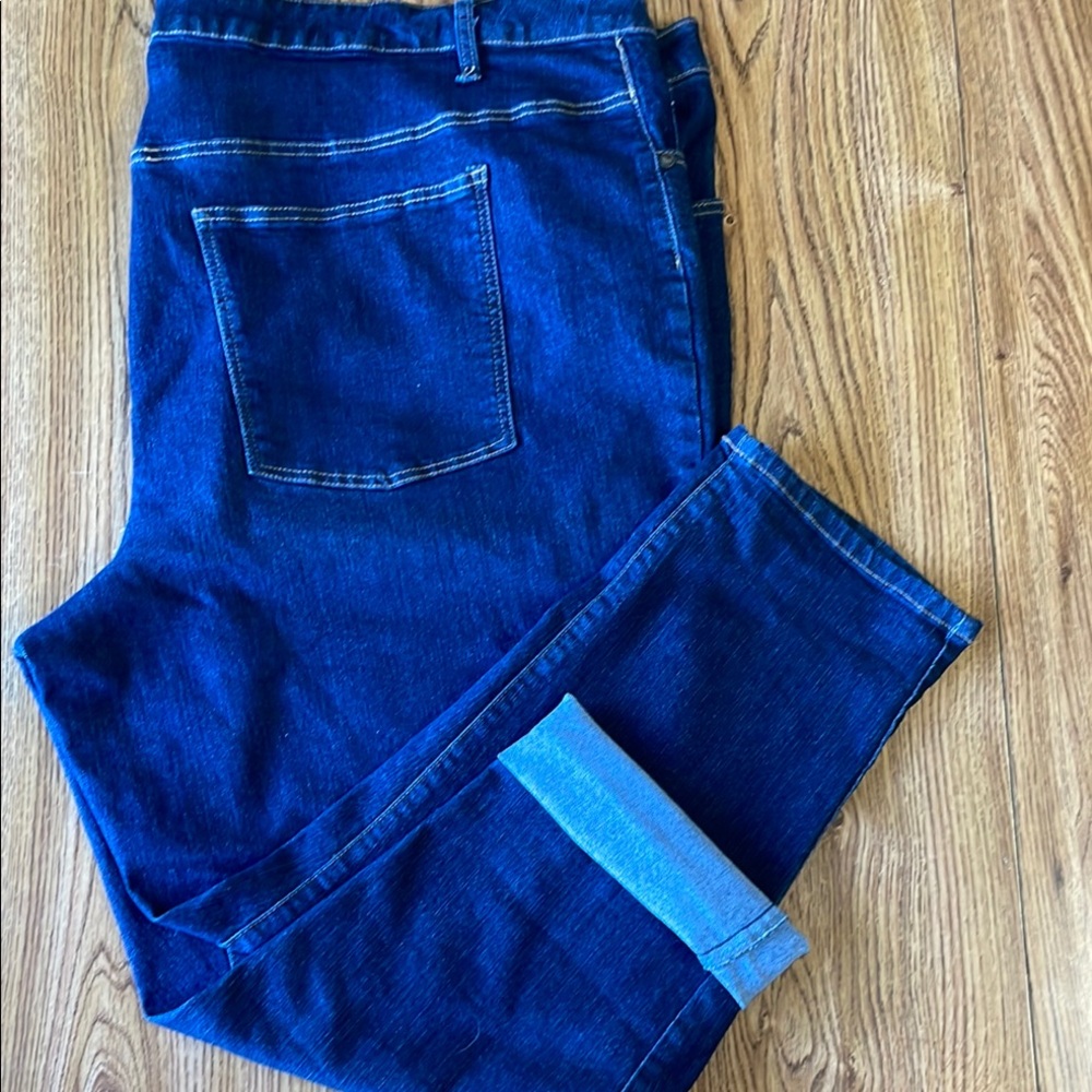 Women within 30w capri- jeans